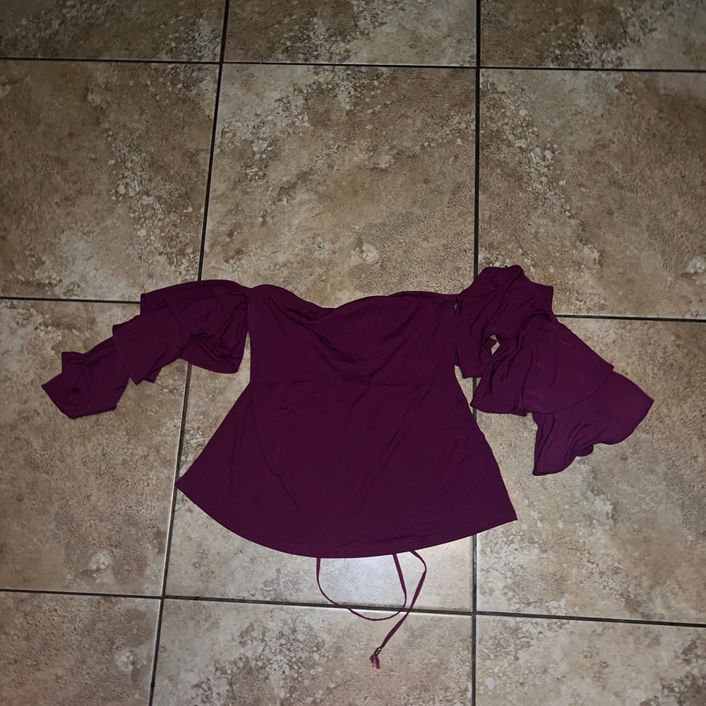 White House black market maroon top with off the shoulder ruffled sleeves size 4